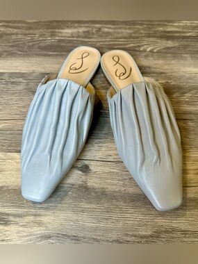Sam Edelman Womens 7.5 Grey Leather Ruched Mule Flats Square Toe Slip On Shoes